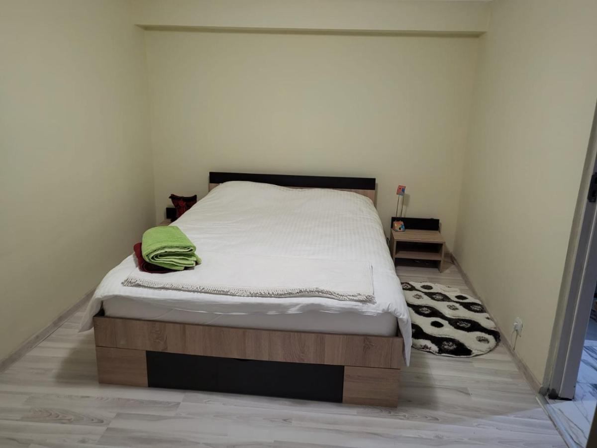 Apartament Cu Terasa Si Gratar Apartman Máréfalva Kültér fotó