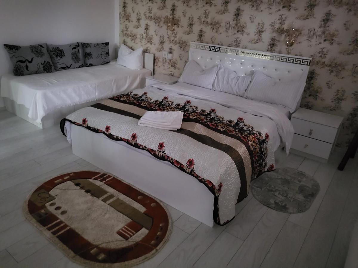 Apartament Cu Terasa Si Gratar Apartman Máréfalva Kültér fotó